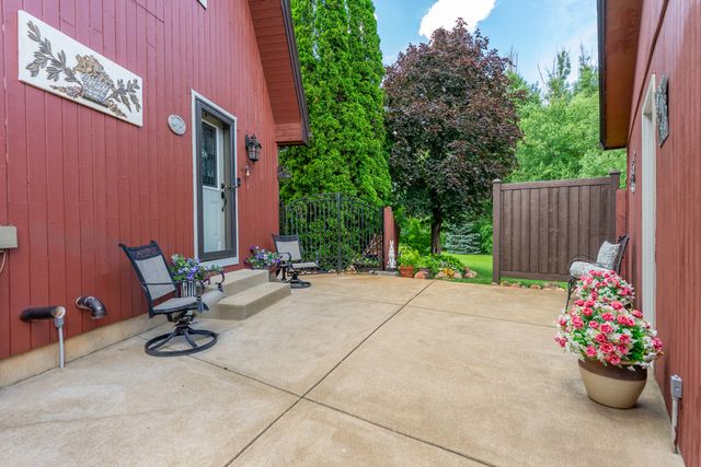 4878 WALNUT GROVE, Poplar Grove, IL 61065