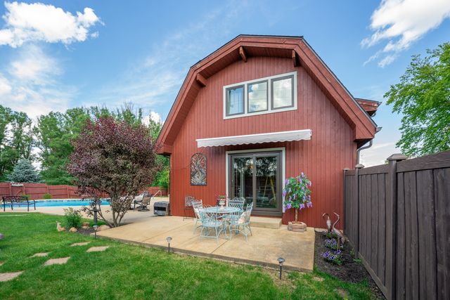 4878 WALNUT GROVE, Poplar Grove, IL 61065