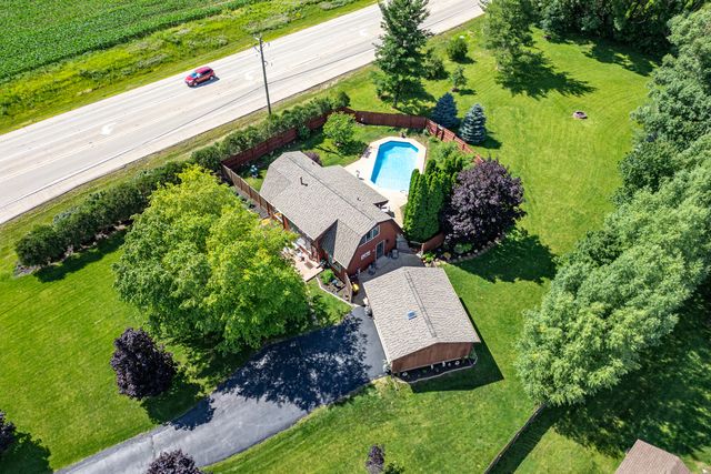 4878 WALNUT GROVE, Poplar Grove, IL 61065