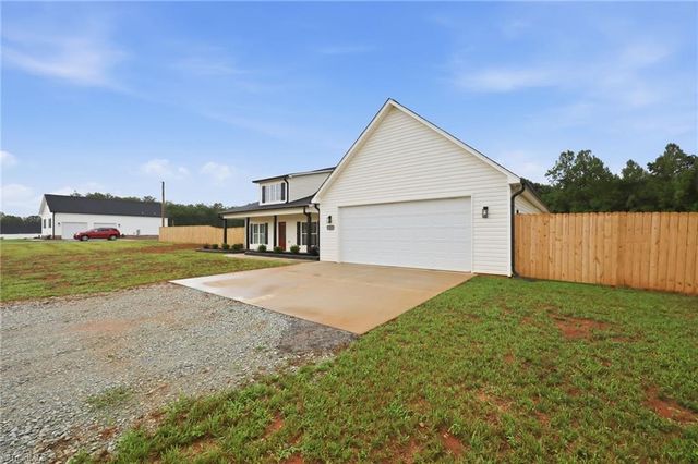 123 Gregorys Grange Drive, Yanceyville, NC 27379