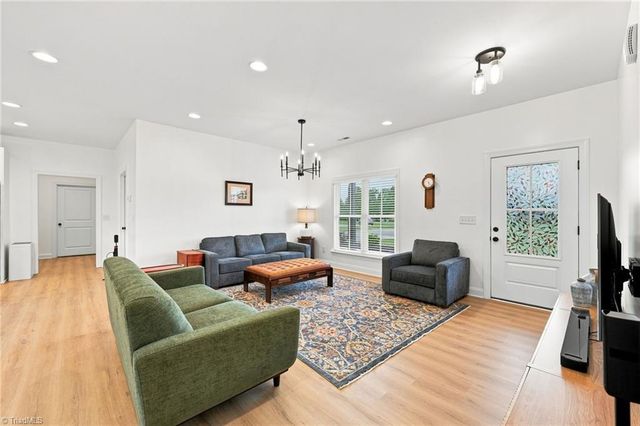 123 Gregorys Grange Drive, Yanceyville, NC 27379