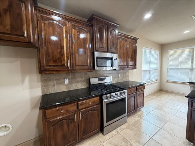 1612 Santa Anita Boulevard, Irving, TX 75060