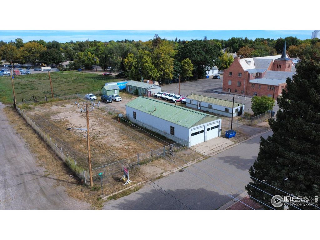 127 E 8th St, Loveland, CO 80537