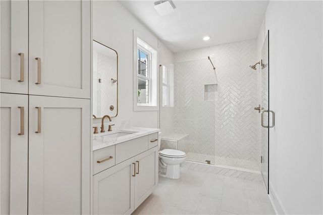 2275 Park Walke Drive, Alpharetta, GA 30009