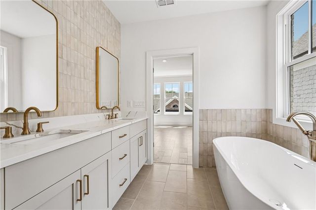 2275 Park Walke Drive, Alpharetta, GA 30009