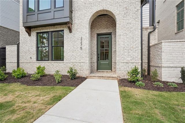 2275 Park Walke Drive, Alpharetta, GA 30009
