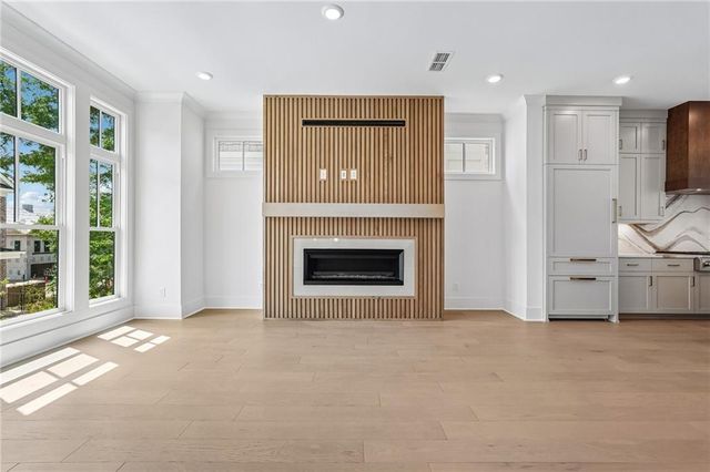 2275 Park Walke Drive, Alpharetta, GA 30009