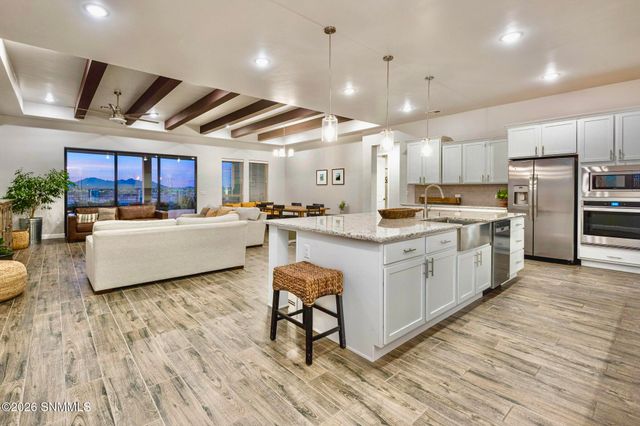 3773 Talon Avenue, Las Cruces, NM 88012