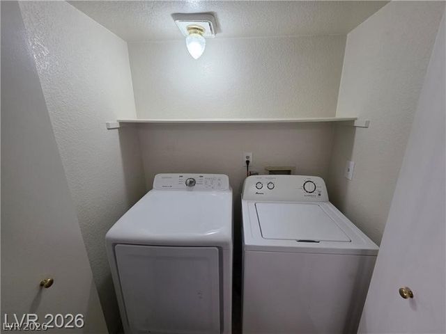 2724 Otter Creek Court 101, Las Vegas, NV 89117