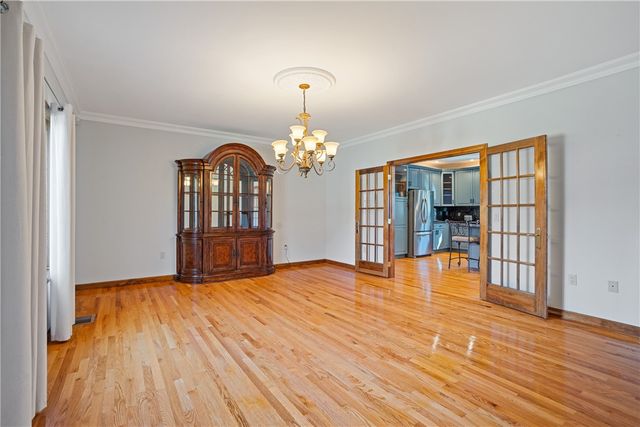 25 linfield Circle, Lincoln, RI 02865