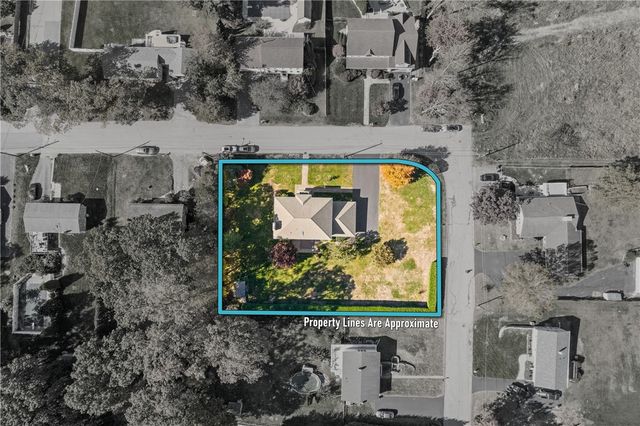 25 linfield Circle, Lincoln, RI 02865