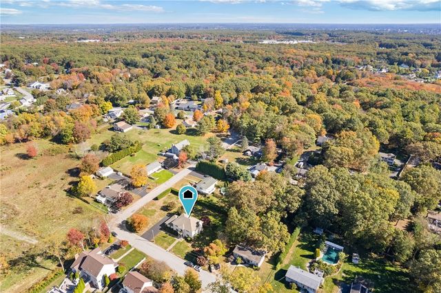 25 linfield Circle, Lincoln, RI 02865