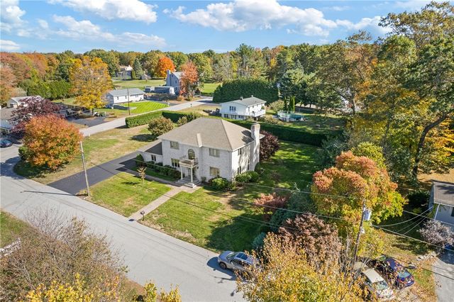 25 linfield Circle, Lincoln, RI 02865