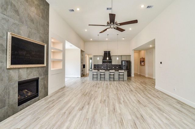 17919 San Gabriel Glen Drive, Cypress, TX 77433