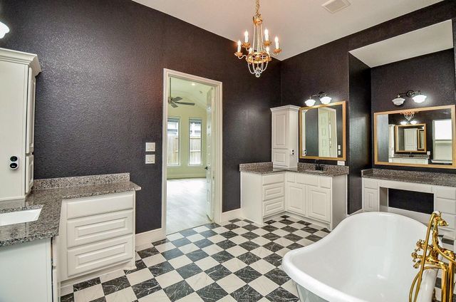17919 San Gabriel Glen Drive, Cypress, TX 77433