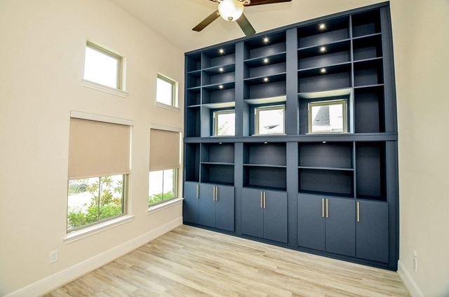 17919 San Gabriel Glen Drive, Cypress, TX 77433