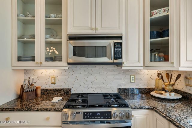 22 Mckinley Street, Long Branch, NJ 07740