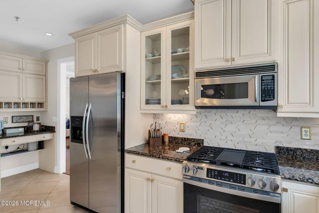 22 Mckinley Street, Long Branch, NJ 07740