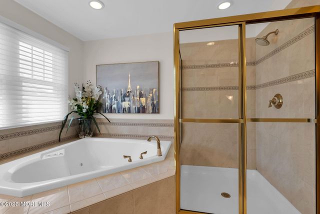 22 Mckinley Street, Long Branch, NJ 07740