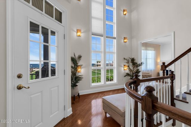 22 Mckinley Street, Long Branch, NJ 07740