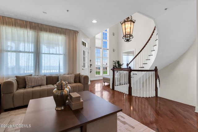 22 Mckinley Street, Long Branch, NJ 07740