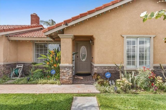 506 S Althea, Rialto, CA 92376