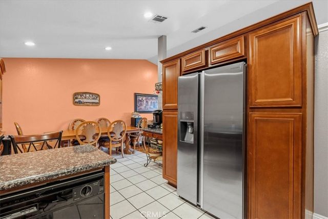 506 S Althea, Rialto, CA 92376