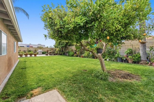 506 S Althea, Rialto, CA 92376