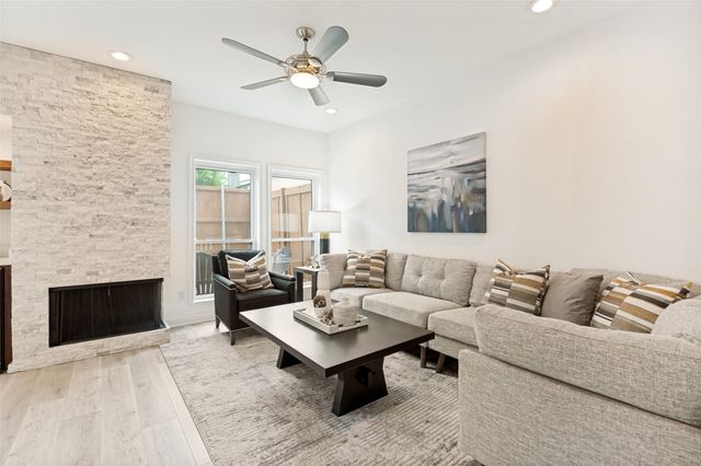 5100 Verde Valley Lane 139, Dallas, TX 75254