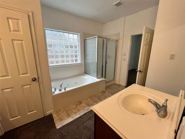 11333 Easton Springs Drive, Pearland, TX 77584