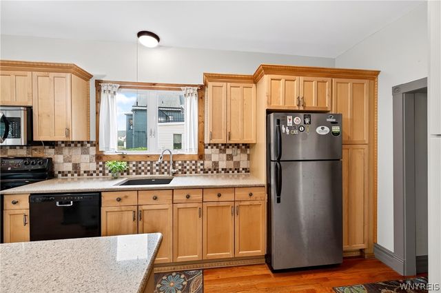 599 Parkside Ave, Buffalo, NY 14216