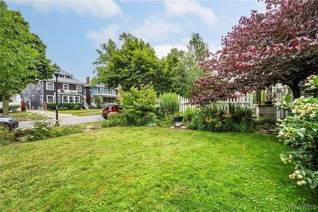 599 Parkside Ave, Buffalo, NY 14216