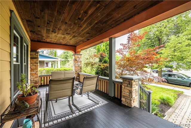 599 Parkside Ave, Buffalo, NY 14216
