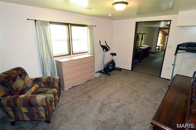 1116 E Springfield Road, Sullivan, MO 63080