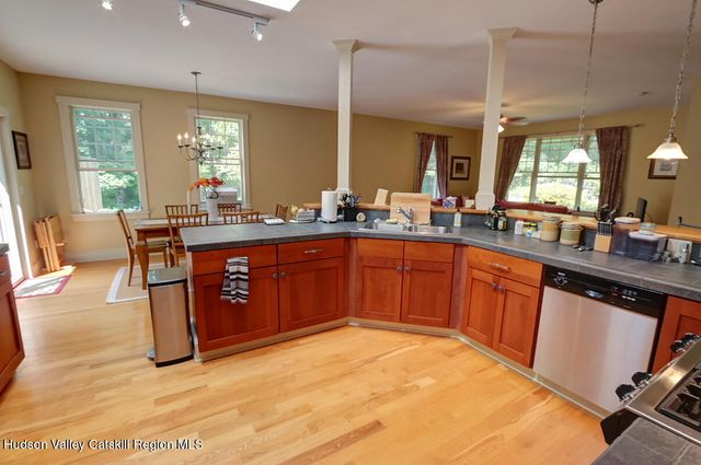 211 Johnson Hill Road, Kingston, NY 12401
