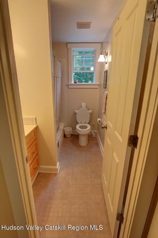 211 Johnson Hill Road, Kingston, NY 12401