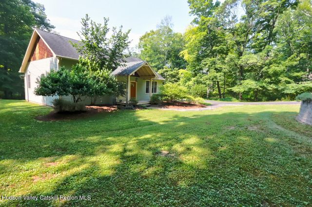 211 Johnson Hill Road, Kingston, NY 12401