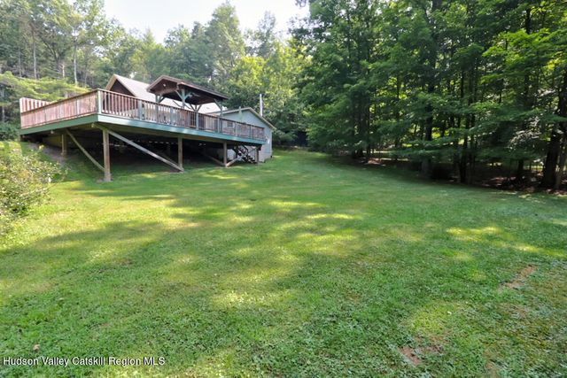 211 Johnson Hill Road, Kingston, NY 12401