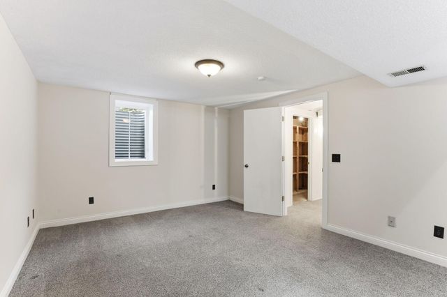 5120 148th Path W, Apple Valley, MN 55124