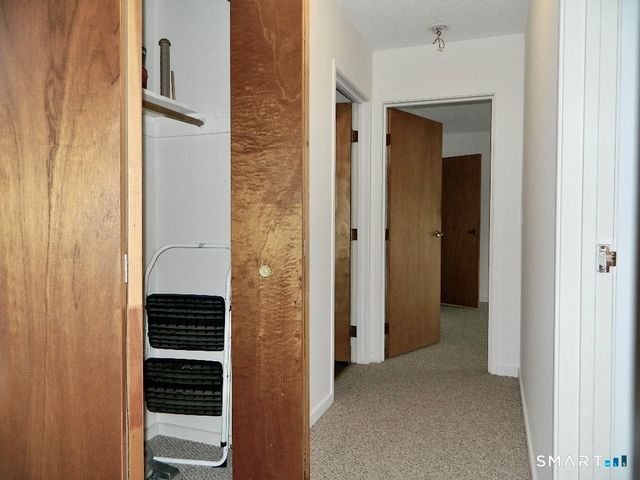 75 Washington Avenue 2-317, Hamden, CT 06518