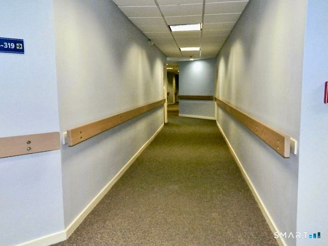 75 Washington Avenue 2-317, Hamden, CT 06518