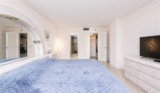 1833 S Ocean Dr 1007, Hallandale Beach, FL 33009