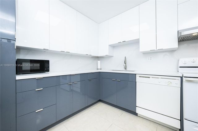 1833 S Ocean Dr 1007, Hallandale Beach, FL 33009