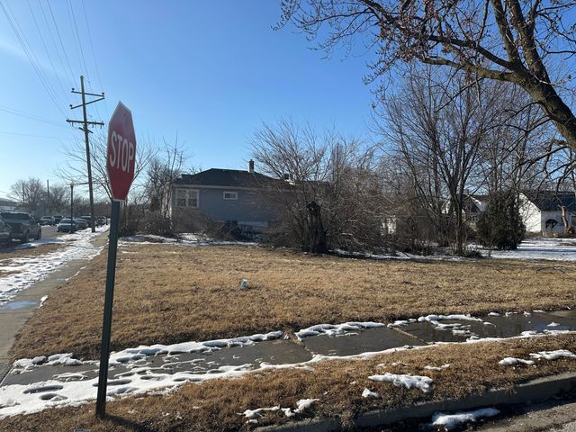 1135 164th Place, Hammond, IN 46320