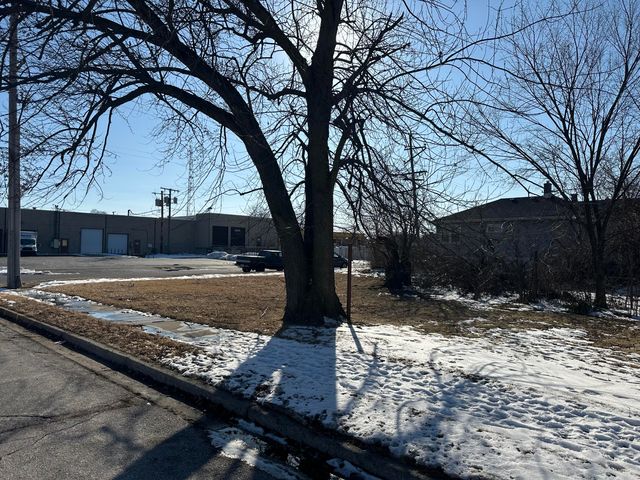 1135 164th Place, Hammond, IN 46320