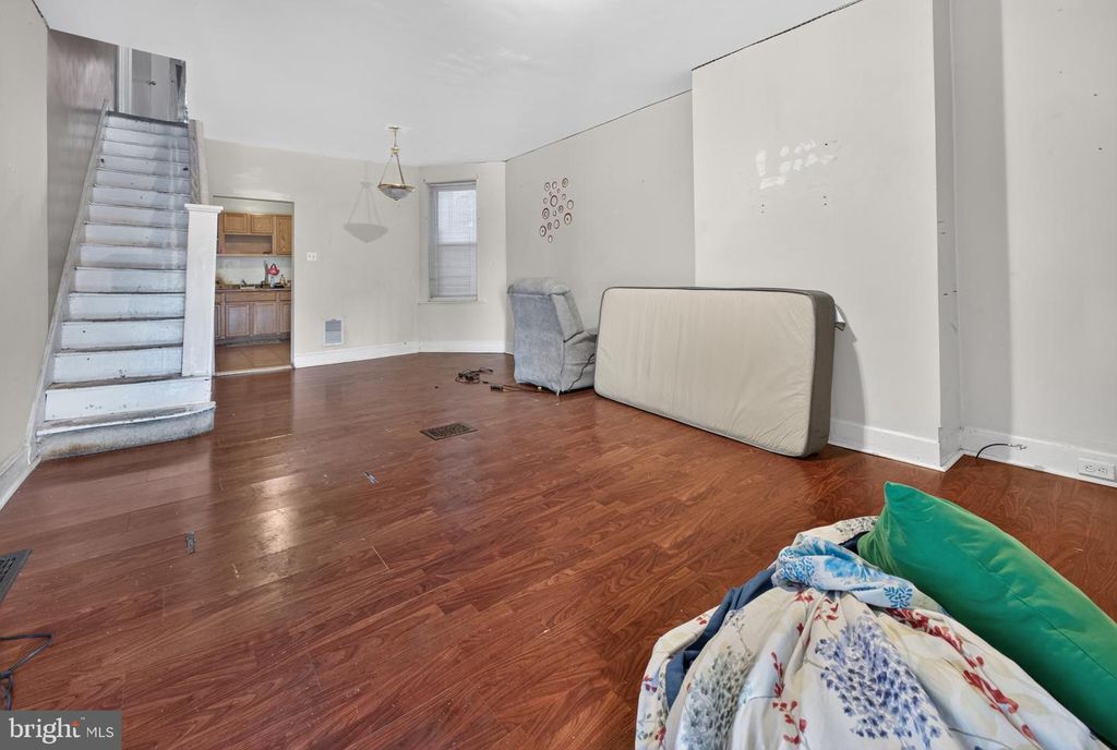 7279 SAYBROOK AVE, PHILADELPHIA, PA 19142 — photo 2