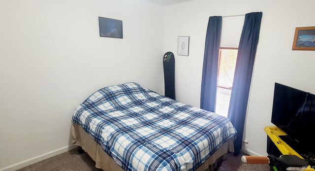 111 E Rush Street, Kendallville, IN 46755