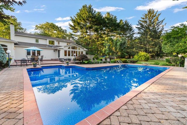 76 Wildwood Drive, Dix Hills, NY 11746