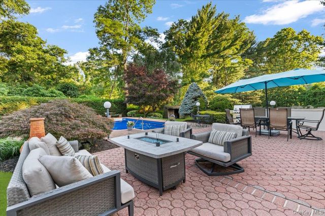 76 Wildwood Drive, Dix Hills, NY 11746