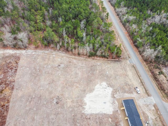 7306 Bellaire Dr., Nichols, SC 29581